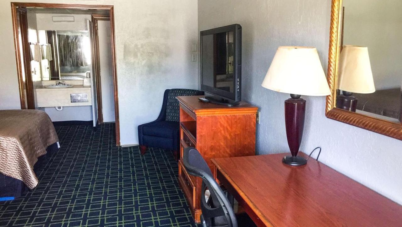 Trade Winds Inn Clinton Luaran gambar